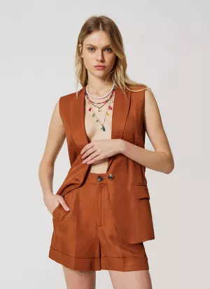 Linen and viscose shorts with regular waist