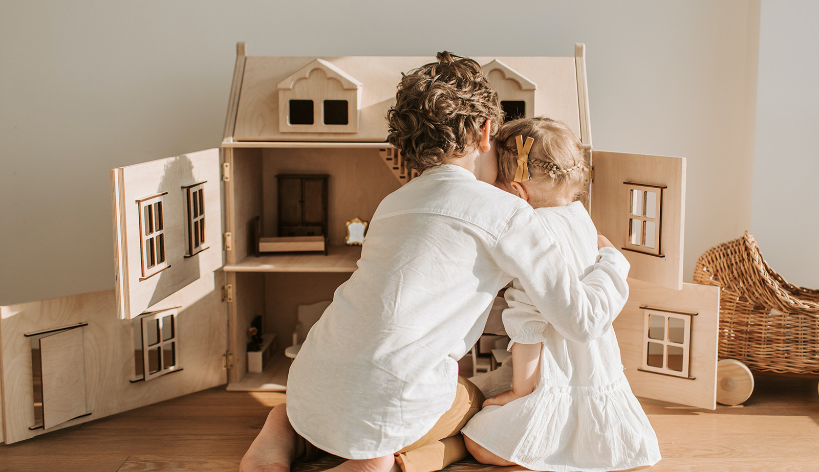 Nemo enim ipsam voluptatem quia voluptas sit aspernatur aut