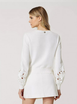 Sweatshirt Eyelet Embroidery