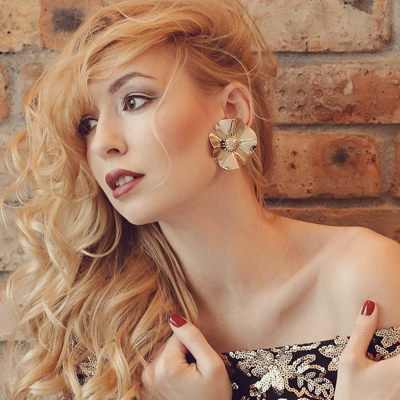 In primitive times, jewelry was created from natural materials, such as bone