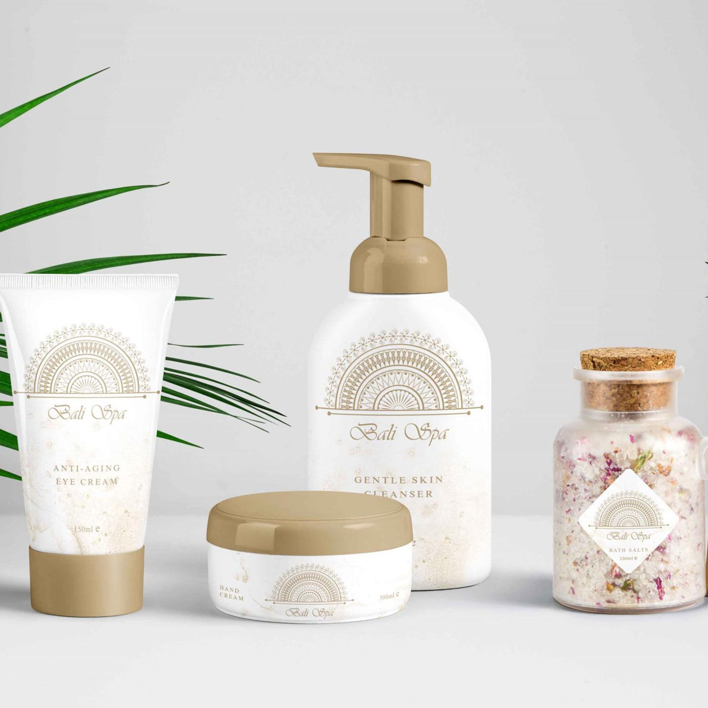 Beauty Tools Every Makeup Lover Needs in Their Bag for a Perfect Finish