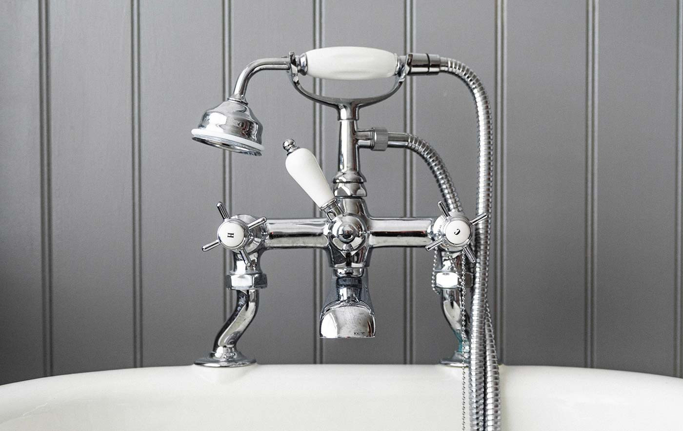 Elevate Your Bathroom Style with Our Modern Washbasin Design