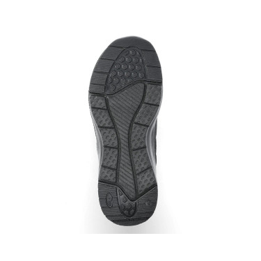 branded joggers sneakers