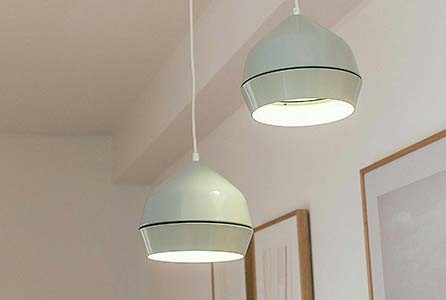 Guide to Selecting Lighting Complements Your Interior Design