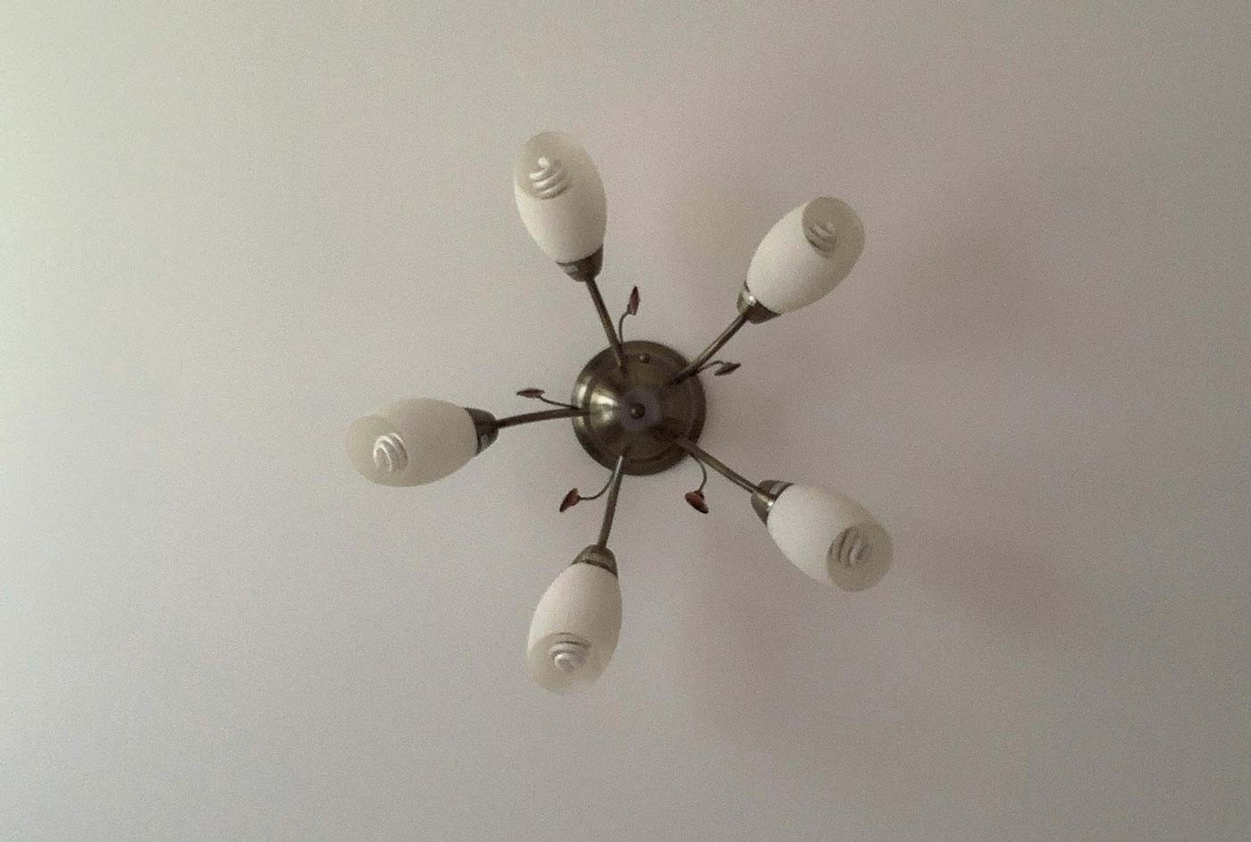 Create Warm and Inviting Spaces with Thoughtful Lighting Design