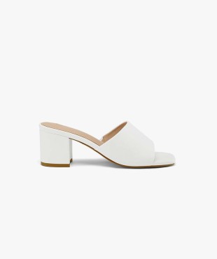 lace up canvas low white shoes